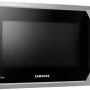 De Ssmsung MC28H5015CS wordt gelverd met Crust plaat