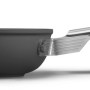 Vooraanzicht van de Smeg FPF2402BLM koekenpan in de kleur mat zwart