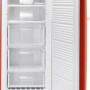 Binnenzijde van de SMEG vriezer rood type CVB20RR1 met transparante laden