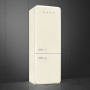 De Smeg FAB38RCR5 is uitgevoerd in retro jaren 50 design