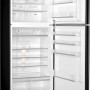 De Smeg FAB50RBL5 koelkast zwart heeft een inhoud van 412 liter