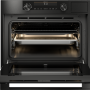 De oven van de CS46121D is eenvoudig te bedienen met twee knoppen en een display