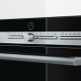 Het design van de SIEMENS HB86K575N is strak en fraai