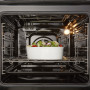 De oven van de Inventum VFG6020GRVS is voorzien van praktische binnenverlichting