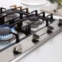 De Miele KM2010G heeft een sterkbrander linksvoor