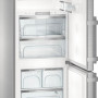 Het interieur van de Liebherr CBNes4898 koelkast roestvrijstaal