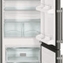 De Liebherr CNPbs4013 koelkast zwart is erg ruim met een totale inhoud van 281 liter