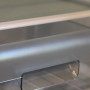De Schaub Lorenz DBF19060R-8168 is uitgevoerd met een ruime enkele groentelade