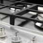 De Smeg P1752XNLK kookplaat van SMEG behoort tot de Linea Luce serie