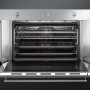 De binnenzijde van de Smeg SFP3900X inbouw oven