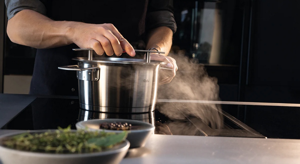 Fissler Phi - een speciale pannenset voor inductie koken met afzuiging (kookveldafzuiging)