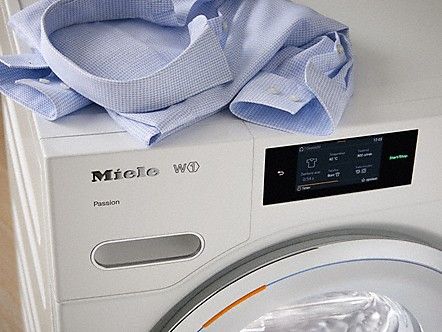 SingleWash van Miele, de perfecte oplossing voor het snel en zuinig wassen van een aparte blouse, shirt of broek