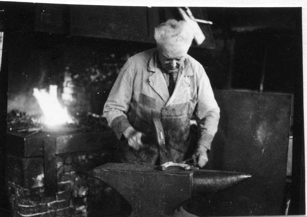 De historie van De Schouw Witgoed: van dorpssmid in 1936 tot landelijke witgoedspecialist