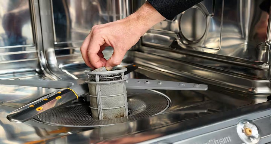 Onderhoud van een vaatwasser: zo blijft uw vaat én machine in topconditie